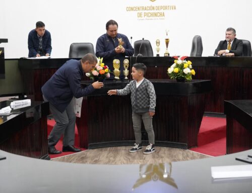 RECONOCIMIENTO A LOS CAMPEONES DEL CICLISMO